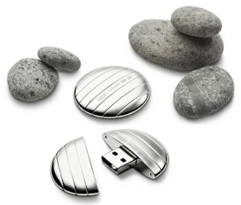 lacie galet usb flash drive.jpg